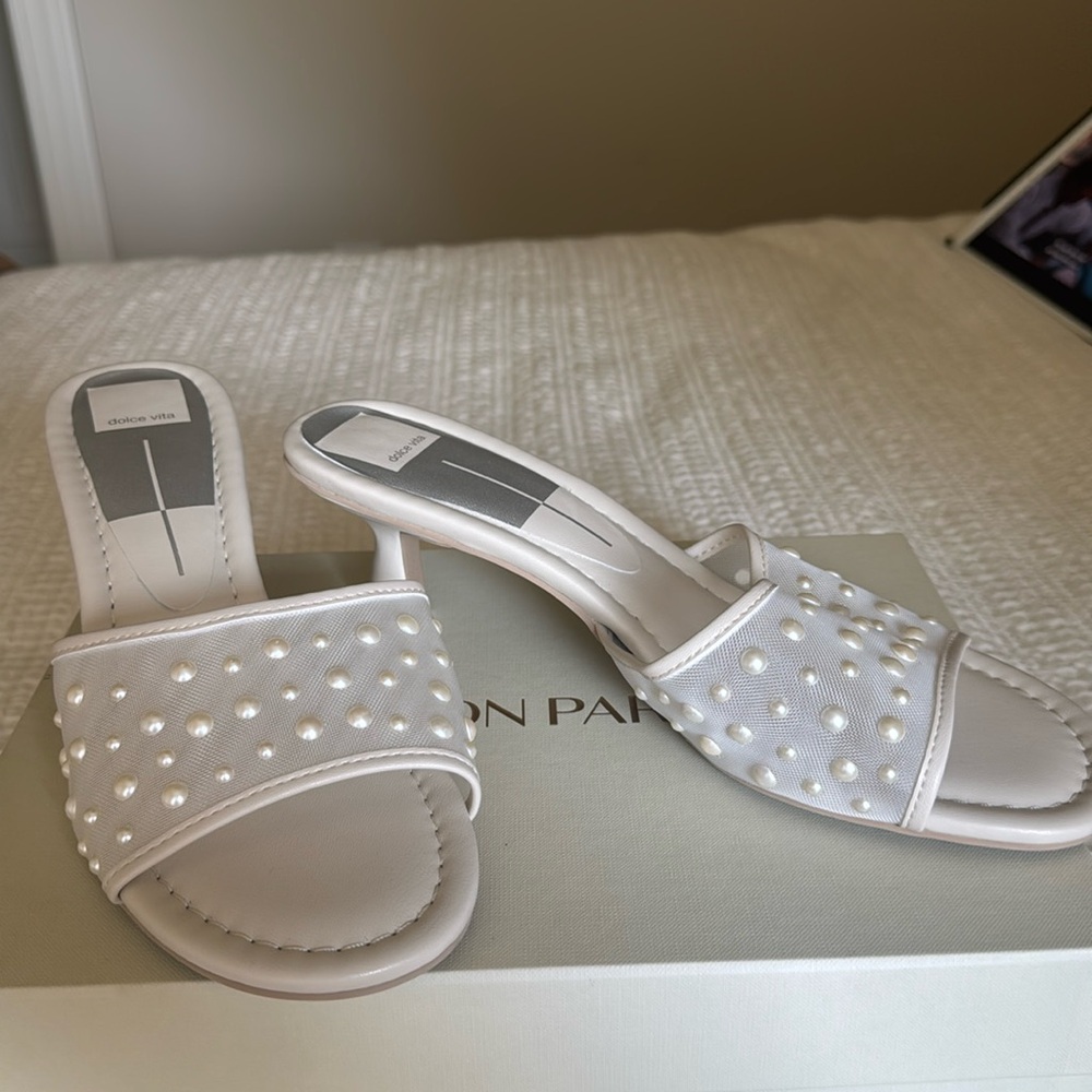 Dolce Vita Pearl Sandals/Heel
